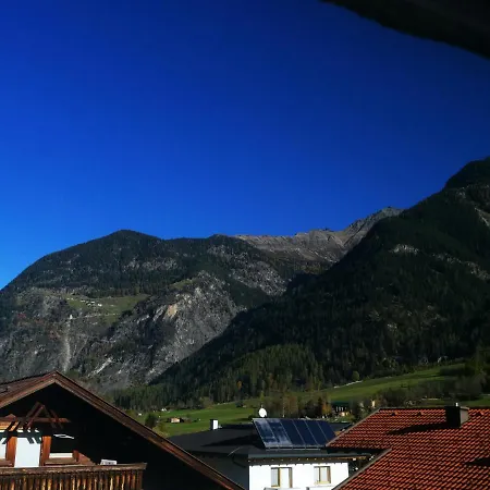 Peter * 厄姆豪森