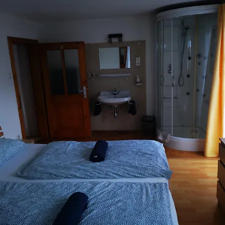 Peter Apartment *
